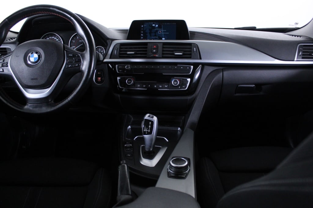 BMW Serie 4 - 418 Gran Coupé