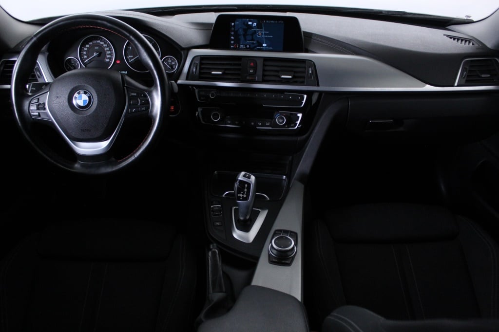 BMW Serie 4 - 418 Gran Coupé