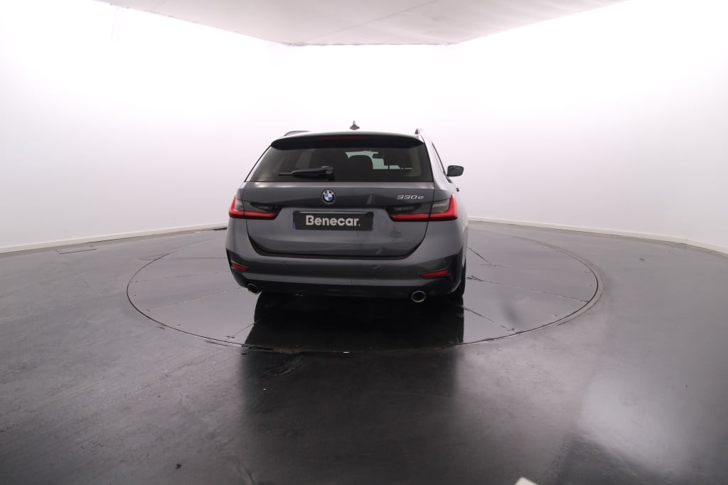 BMW Serie 3 - 330e