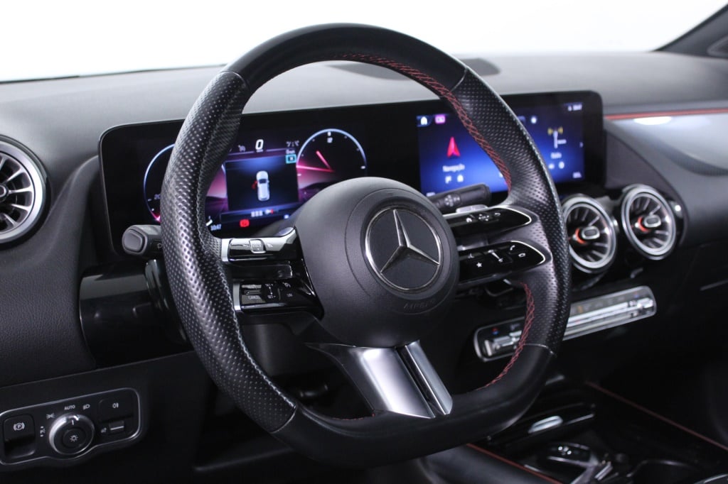 Mercedes-Benz Classe GLA - 180
