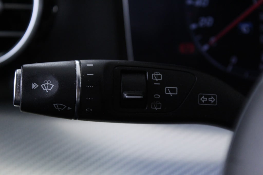 Mercedes-Benz Classe E - 300