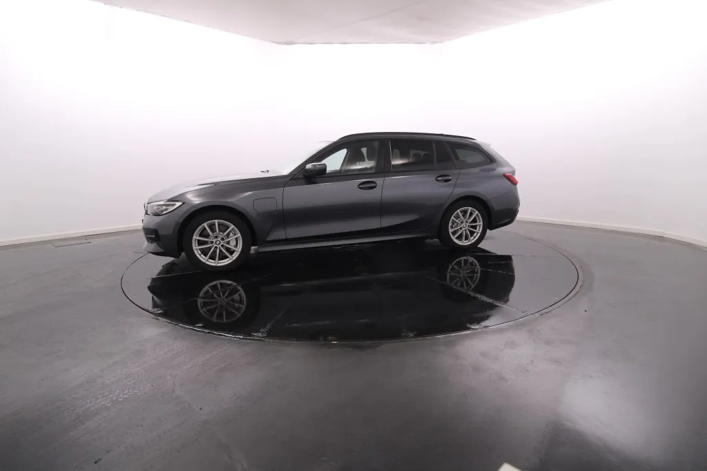 BMW Serie 3 - 330e