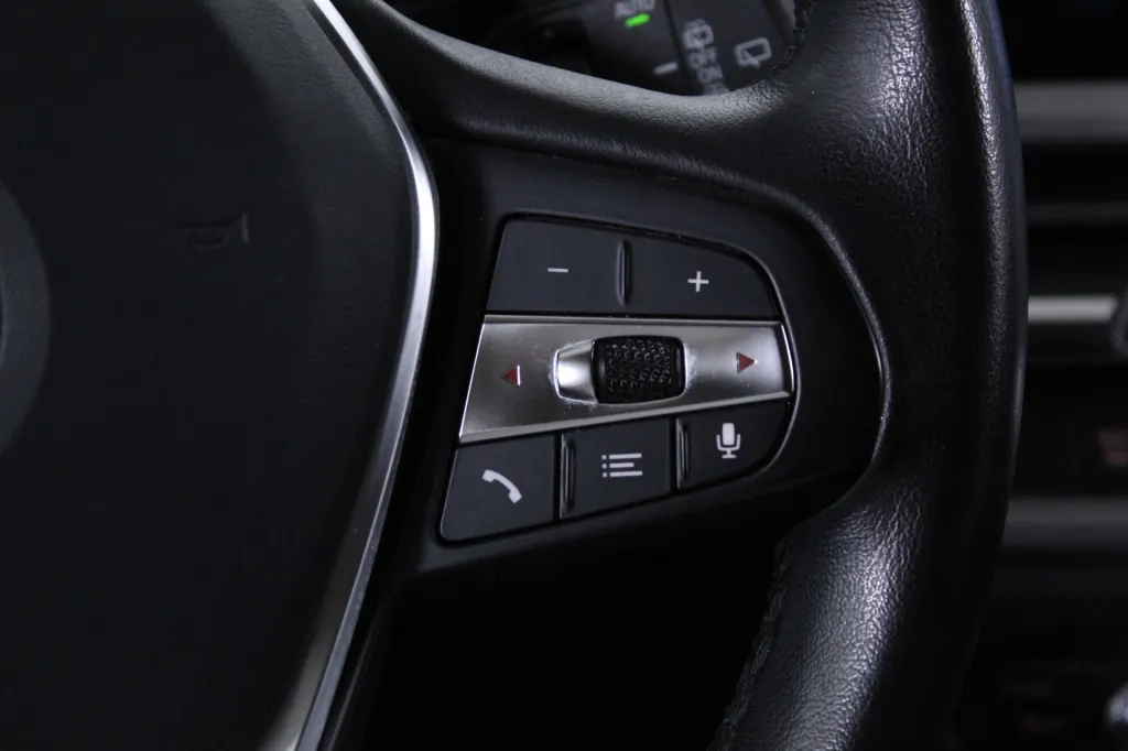 BMW Serie 3 - 330e