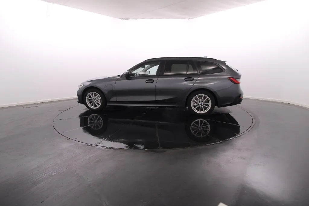 BMW Serie 3 - 330e