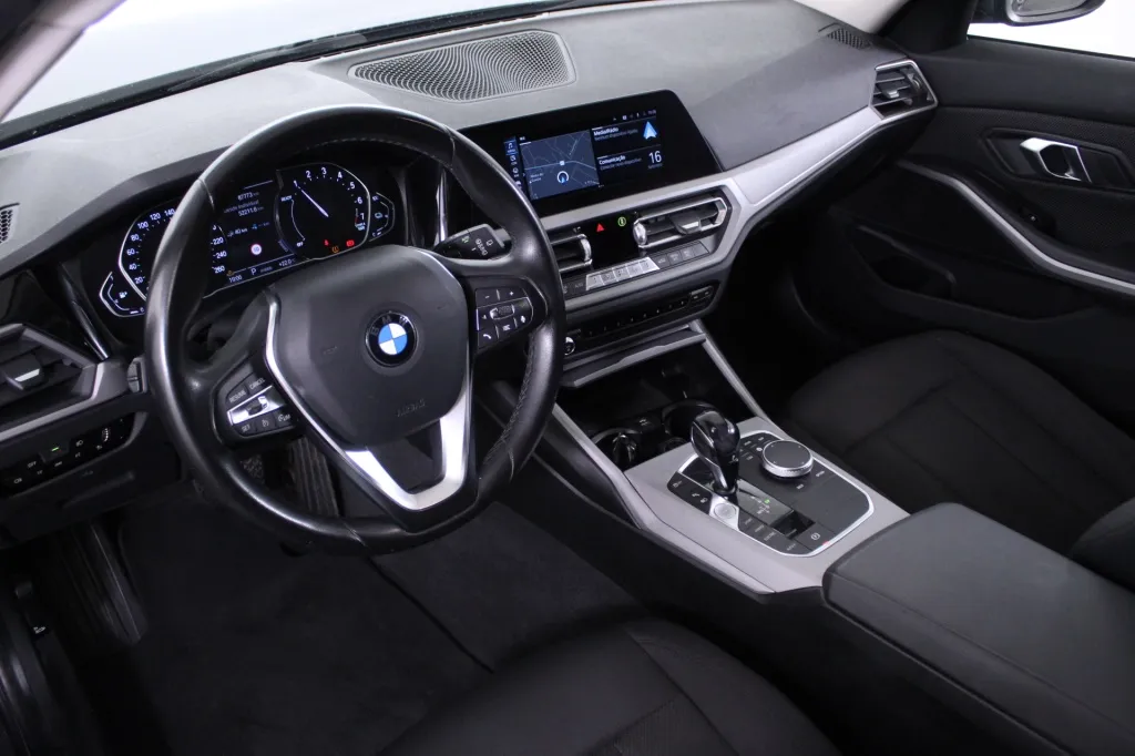 BMW Serie 3 - 330e