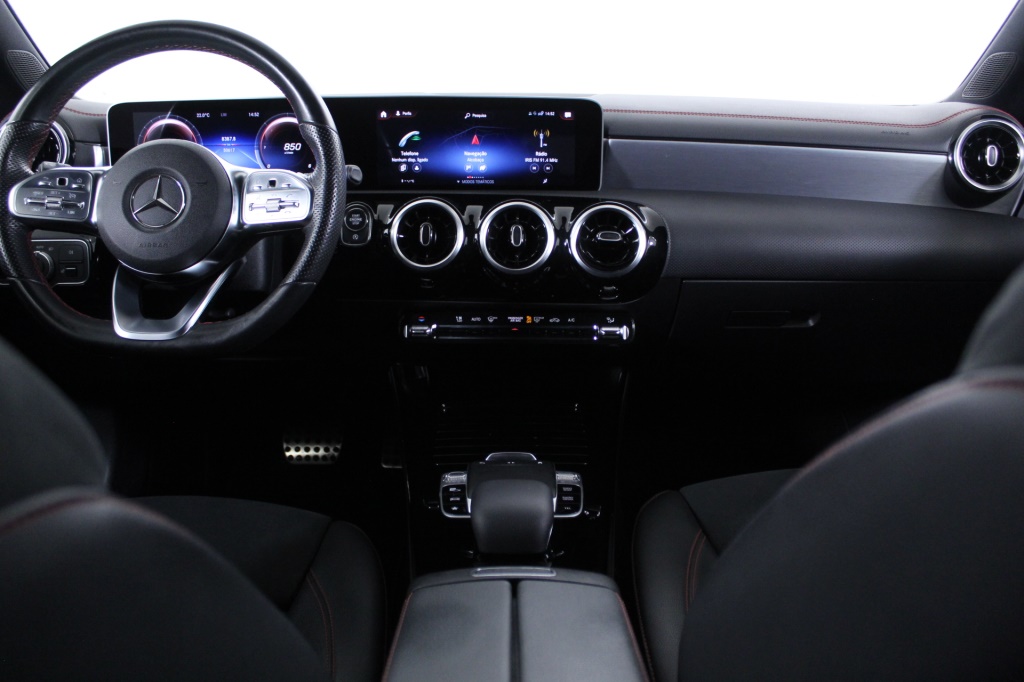 Mercedes-Benz Classe CLA - 180