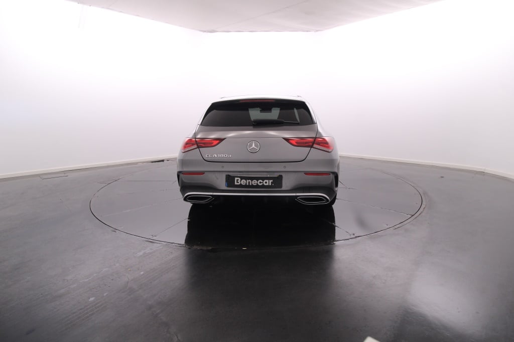 Mercedes-Benz Classe CLA - 180