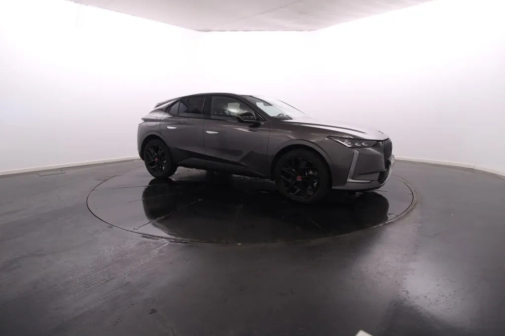 DS DS4