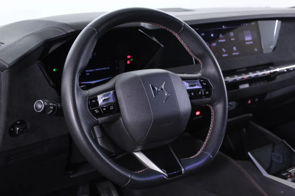 DS DS4