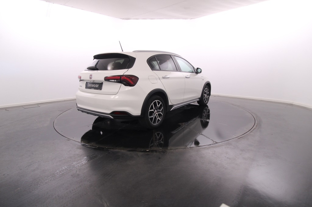 Fiat Tipo Cross