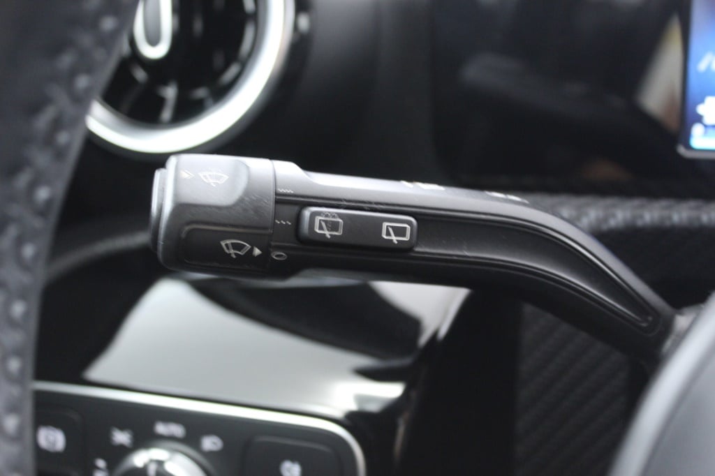 Mercedes-Benz Classe A - 180