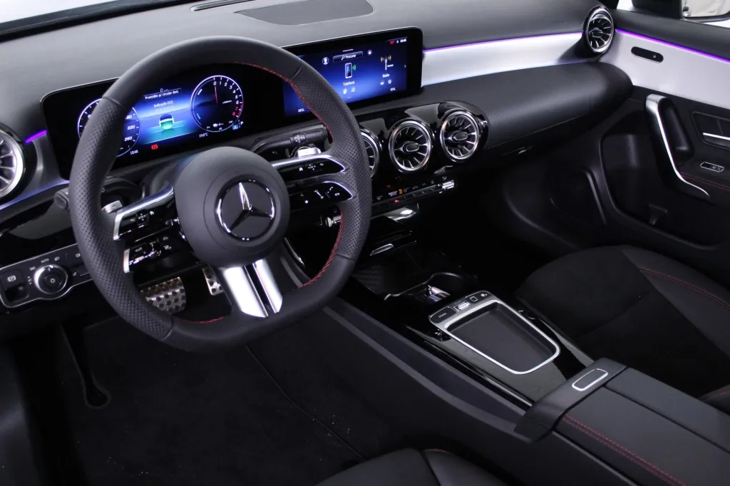 Mercedes-Benz Classe A - 250