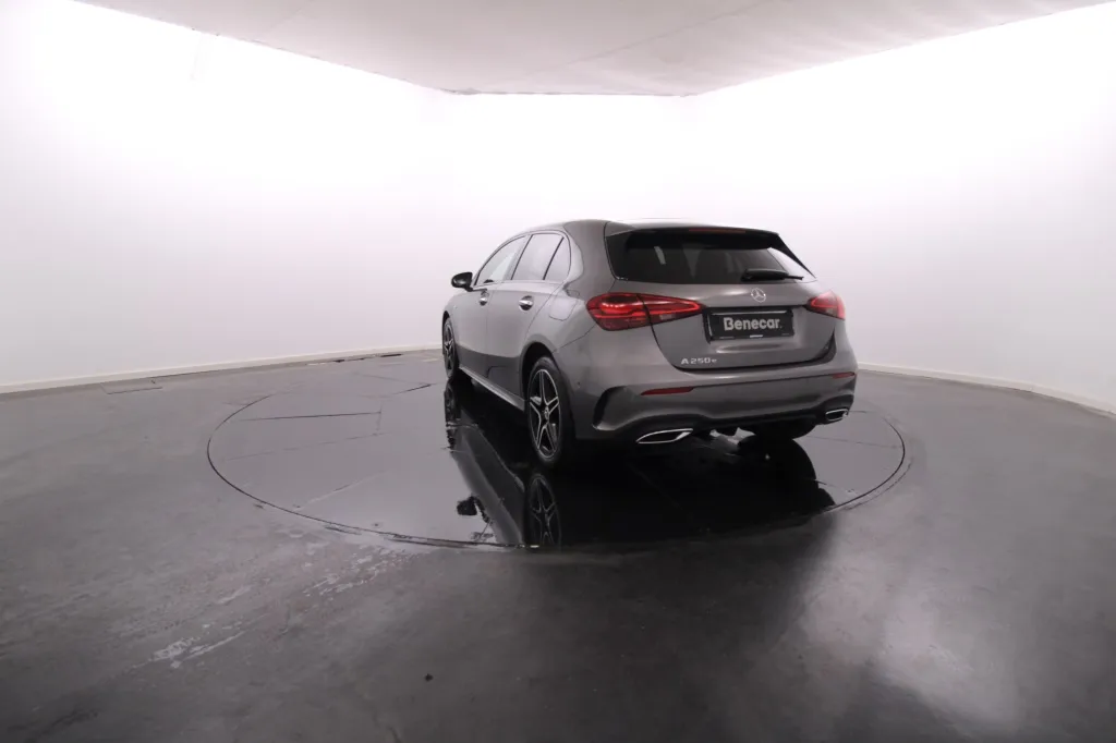 Mercedes-Benz Classe A - 250