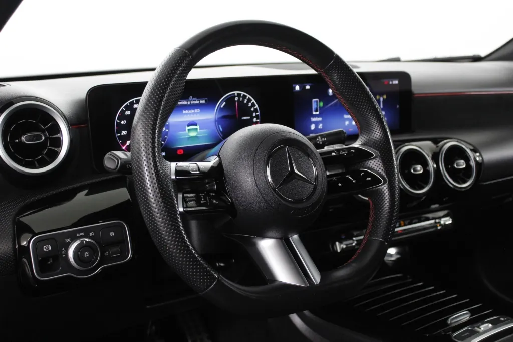 Mercedes-Benz Classe A - 250