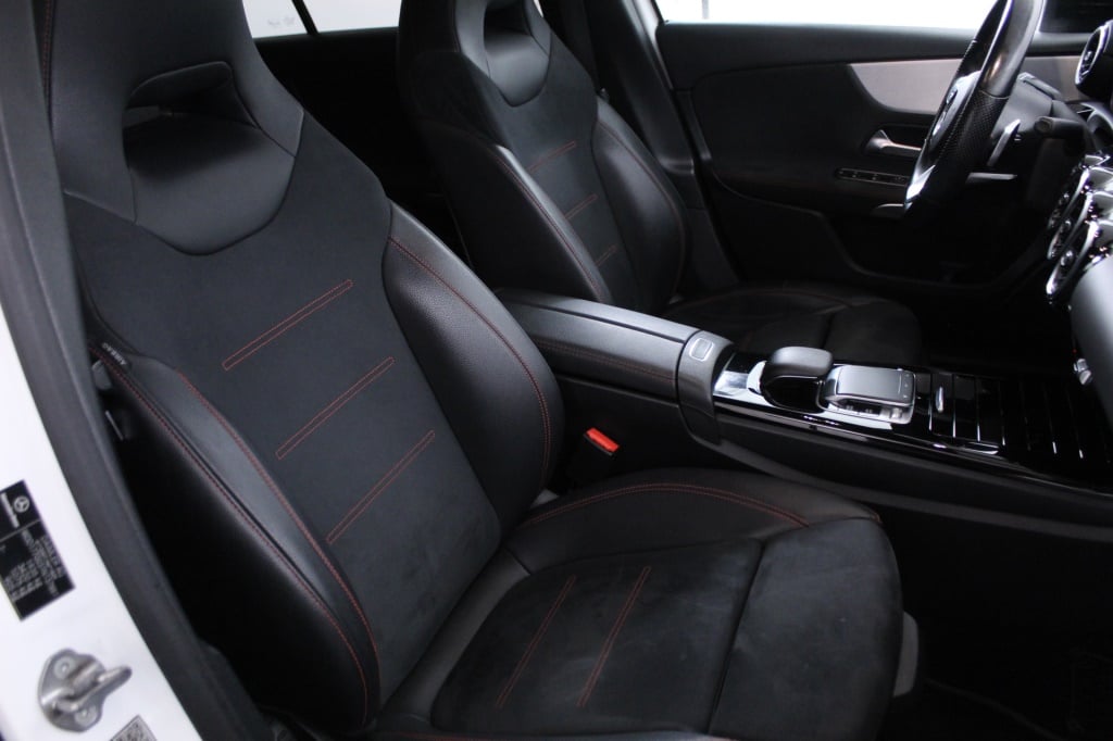 Mercedes-Benz Classe A - 180