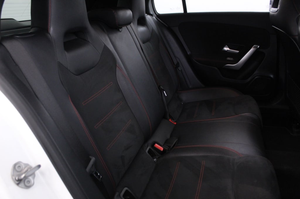 Mercedes-Benz Classe A - 180