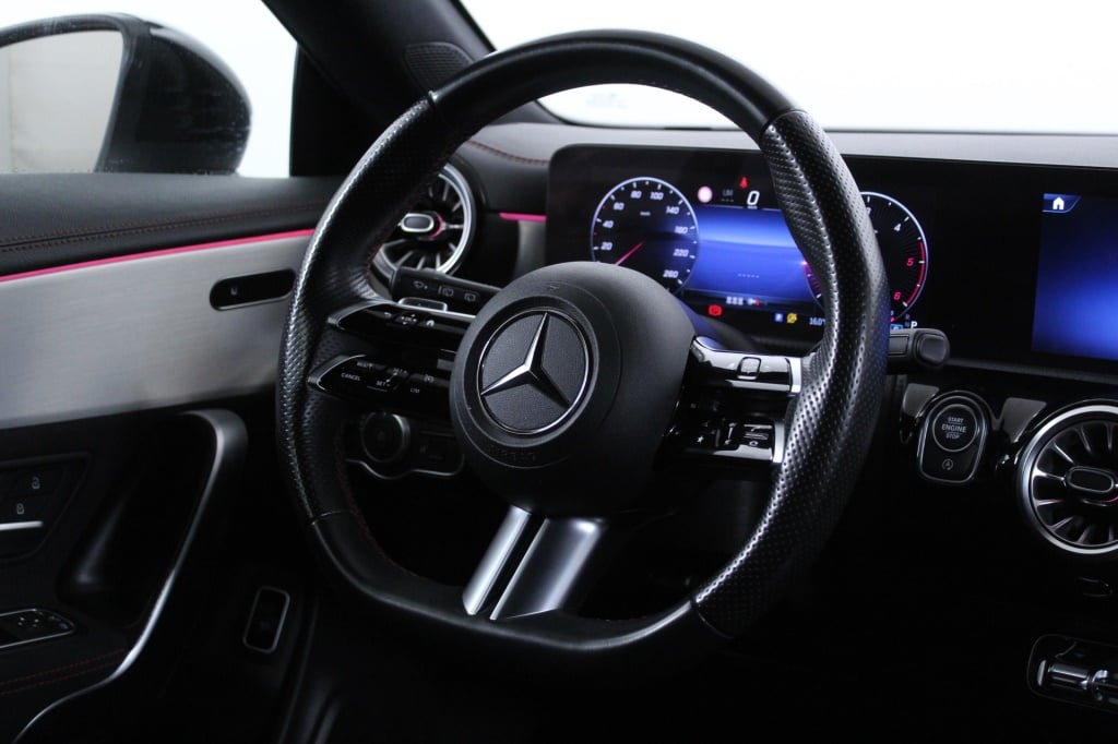 Mercedes-Benz Classe CLA - 180