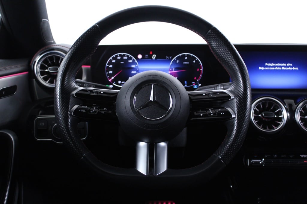 Mercedes-Benz Classe CLA - 180