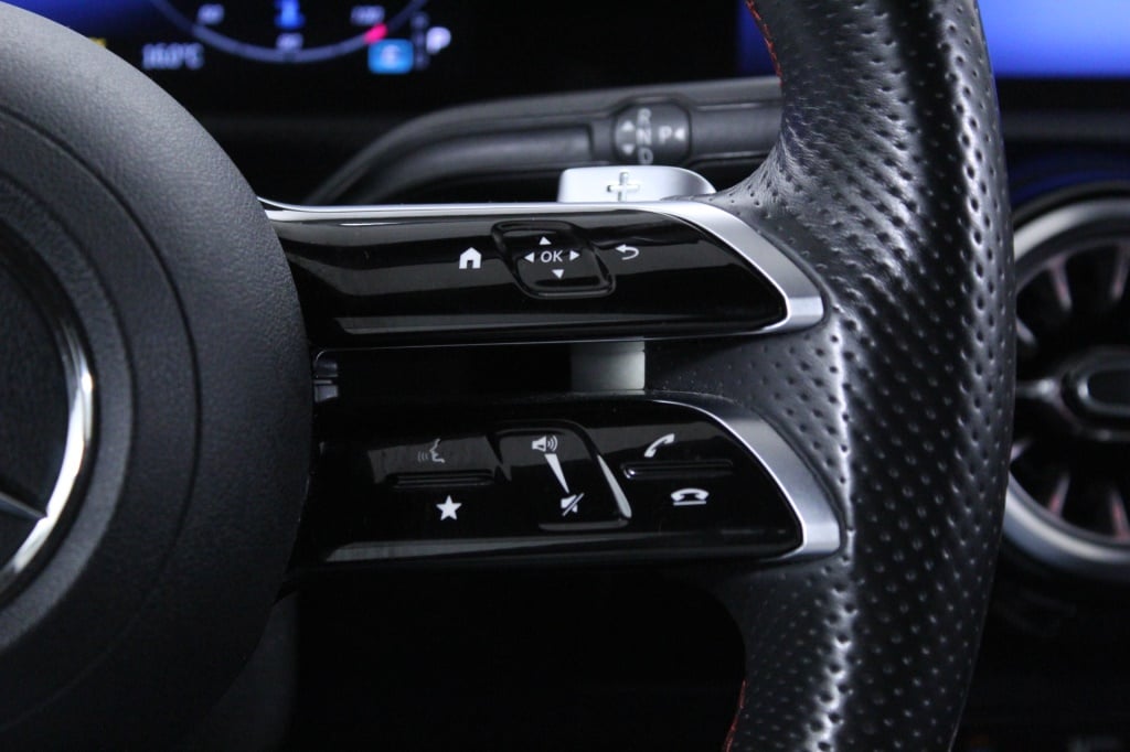 Mercedes-Benz Classe CLA - 180