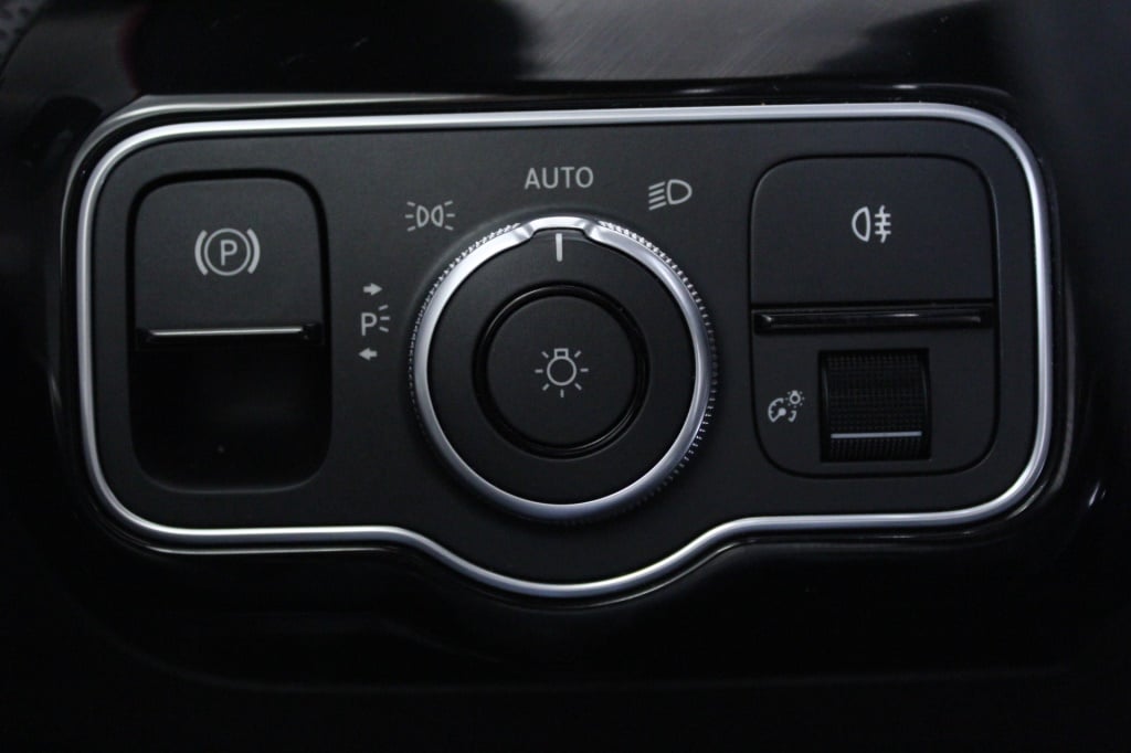 Mercedes-Benz Classe CLA - 180