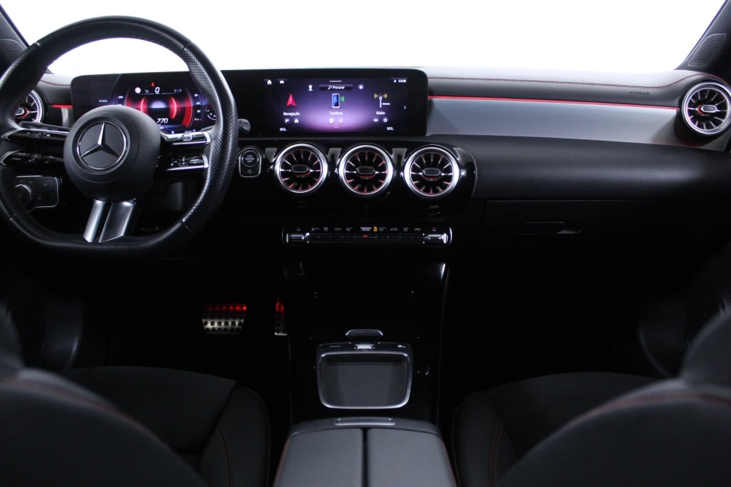 Mercedes-Benz Classe CLA - 180