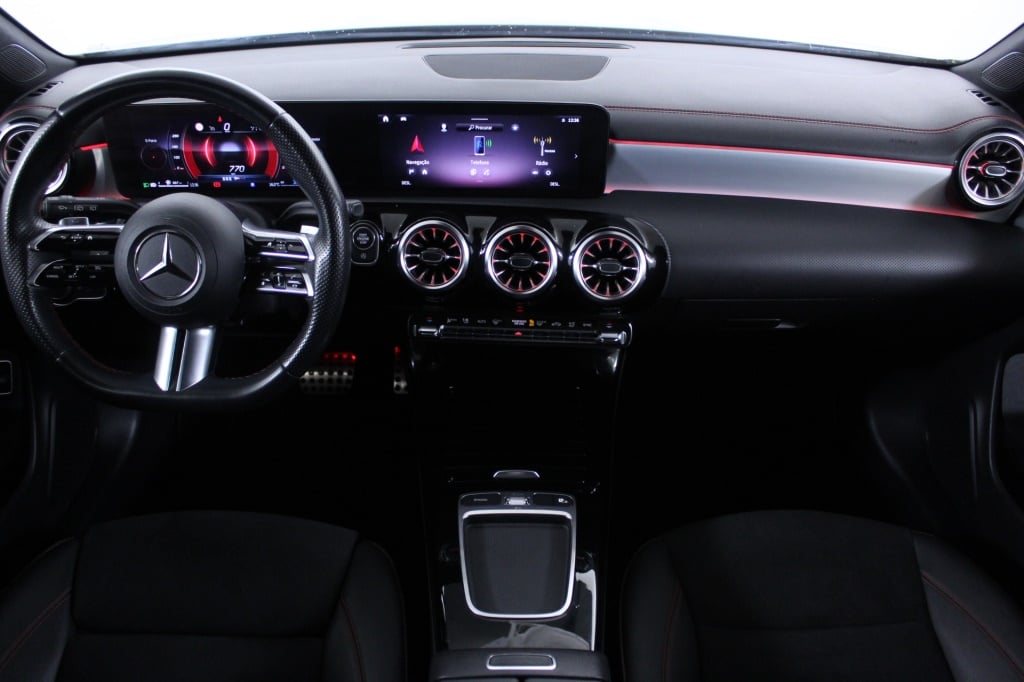 Mercedes-Benz Classe CLA - 180