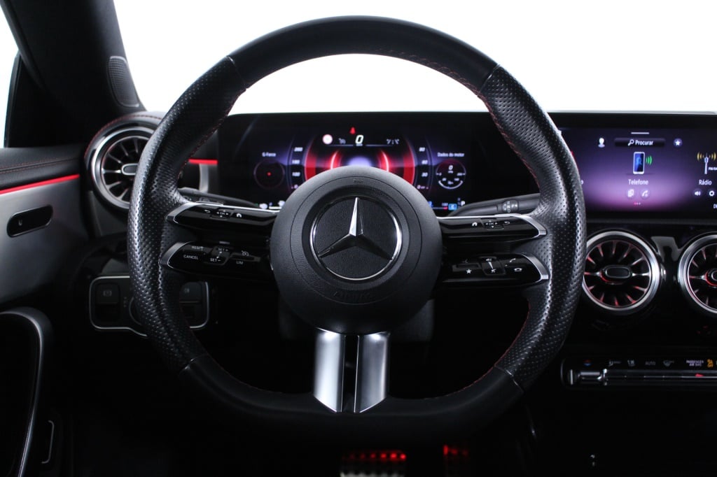 Mercedes-Benz Classe CLA - 180