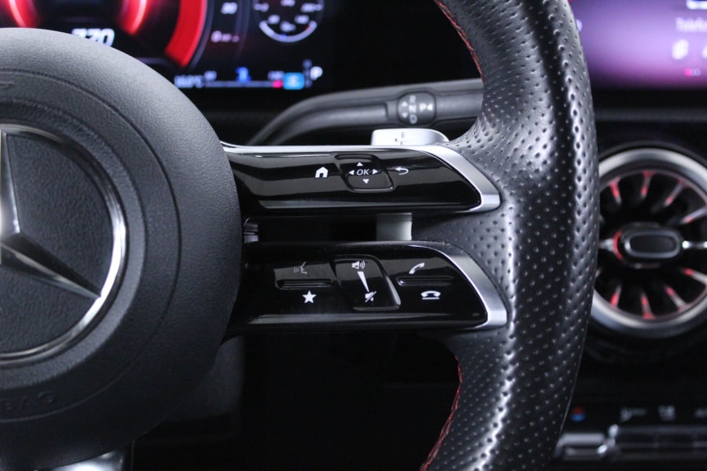 Mercedes-Benz Classe CLA - 180