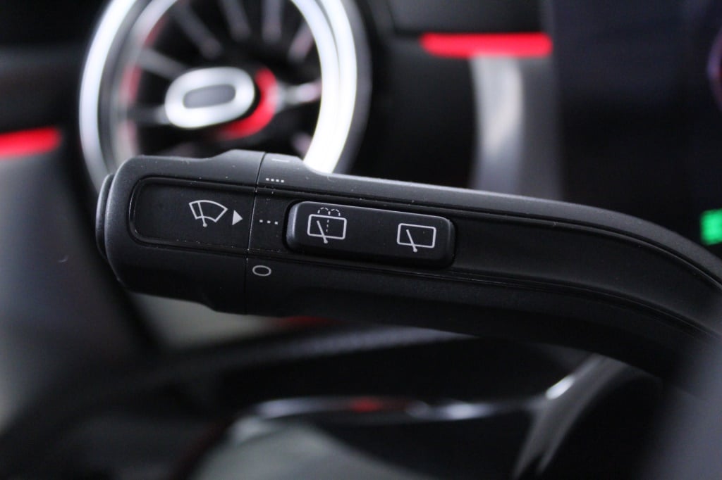 Mercedes-Benz Classe CLA - 180