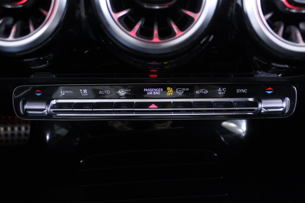 Mercedes-Benz Classe CLA - 180