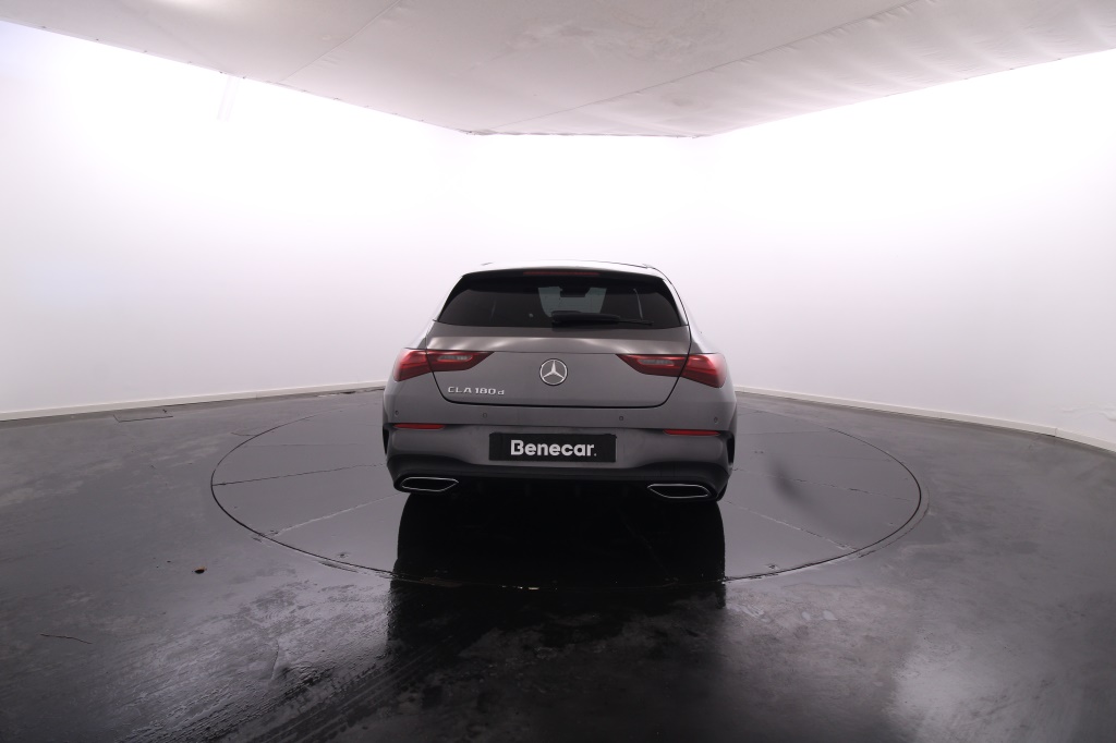 Mercedes-Benz Classe CLA - 180