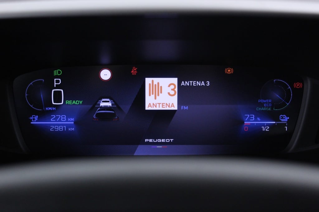 Peugeot e-308