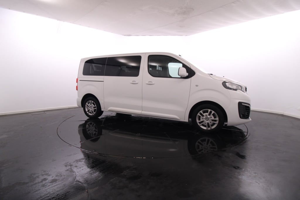 Peugeot Traveller