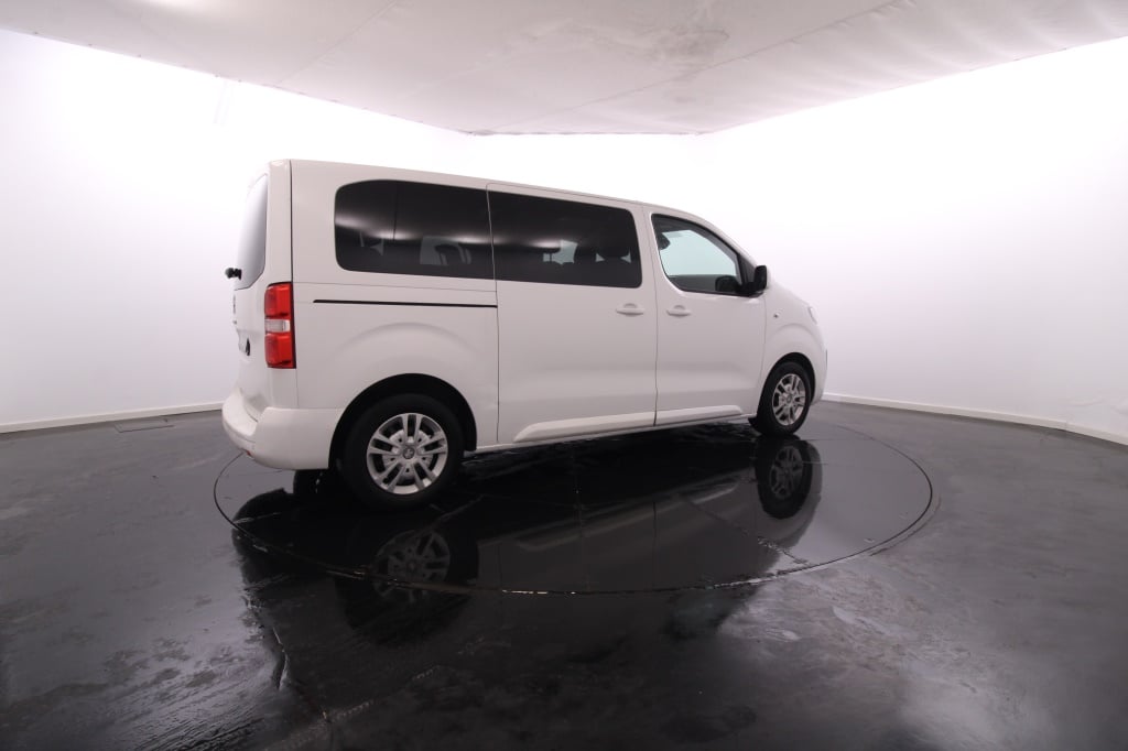 Peugeot Traveller