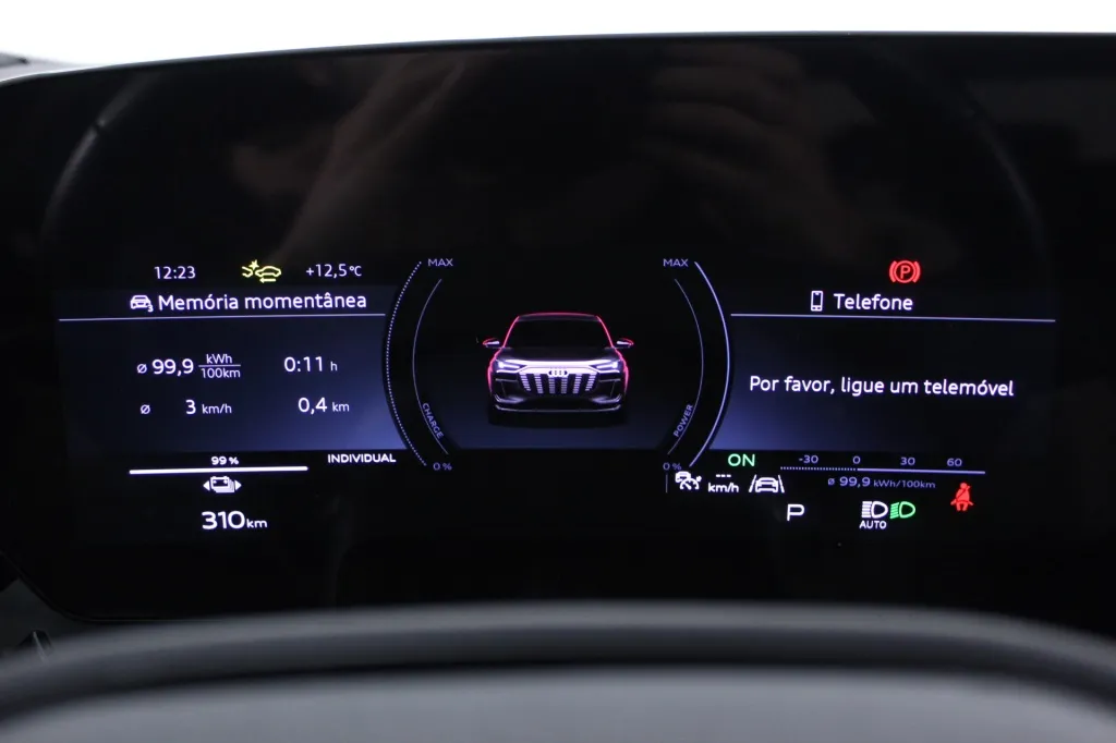 Audi Q6 e-tron