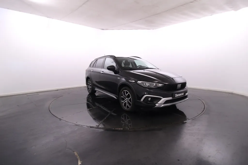Fiat Tipo Station Wagon Cross