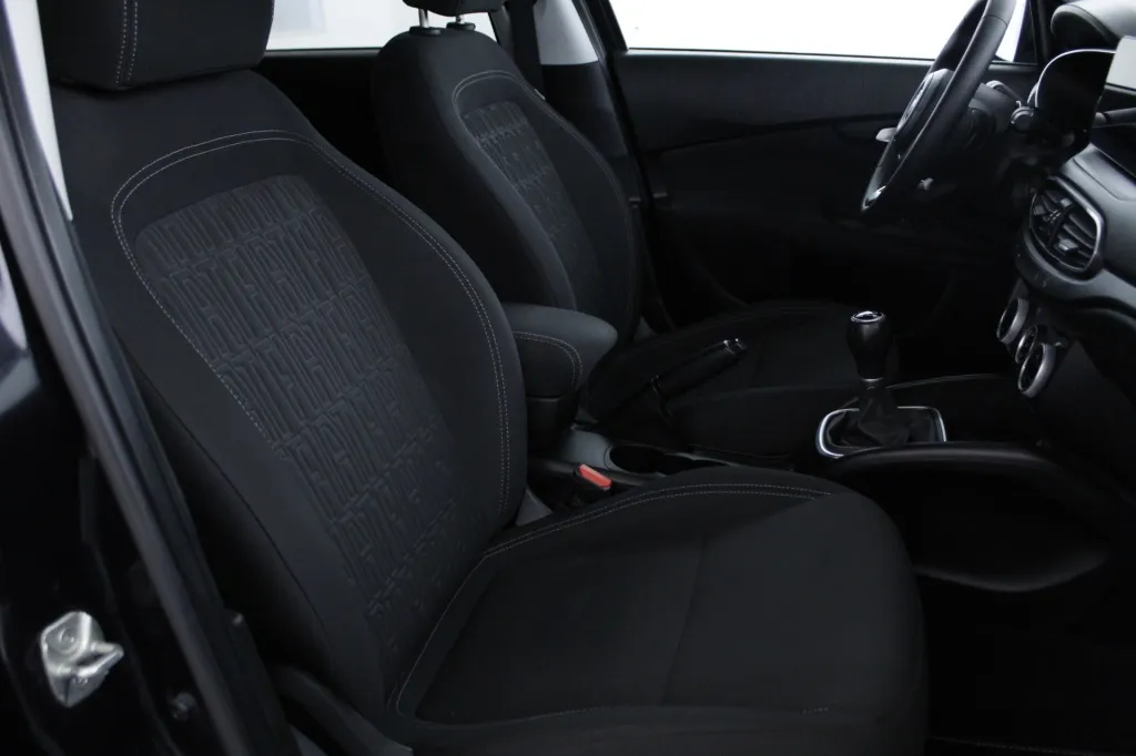 Fiat Tipo Station Wagon Cross