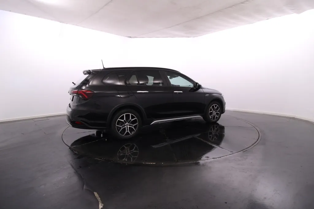 Fiat Tipo Station Wagon Cross