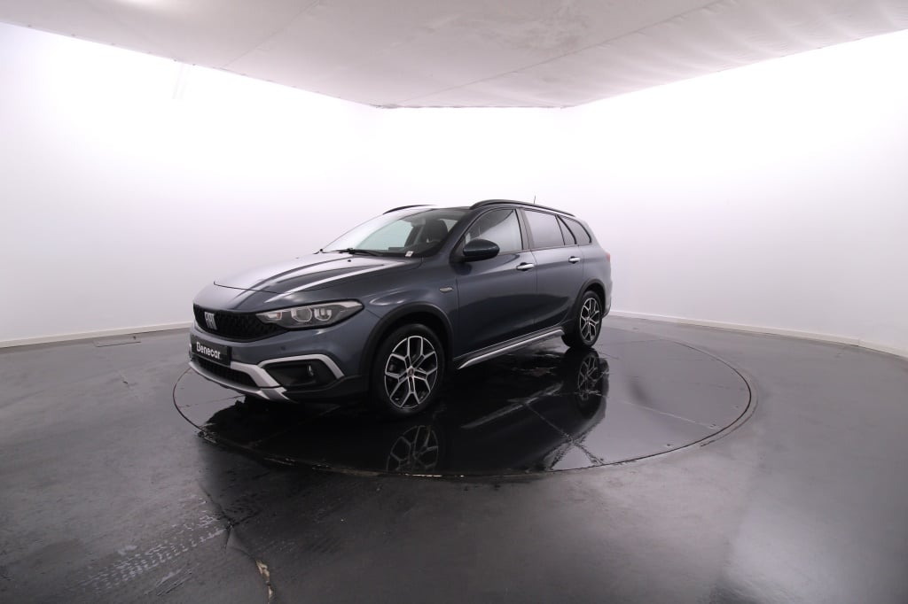 Fiat Tipo Station Wagon Cross