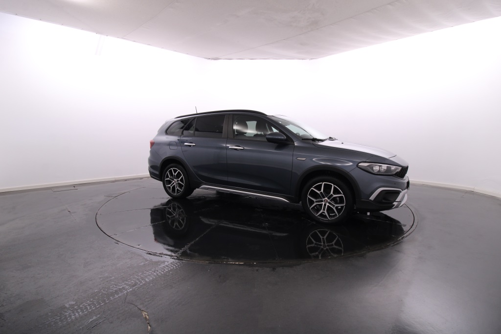 Fiat Tipo Station Wagon Cross