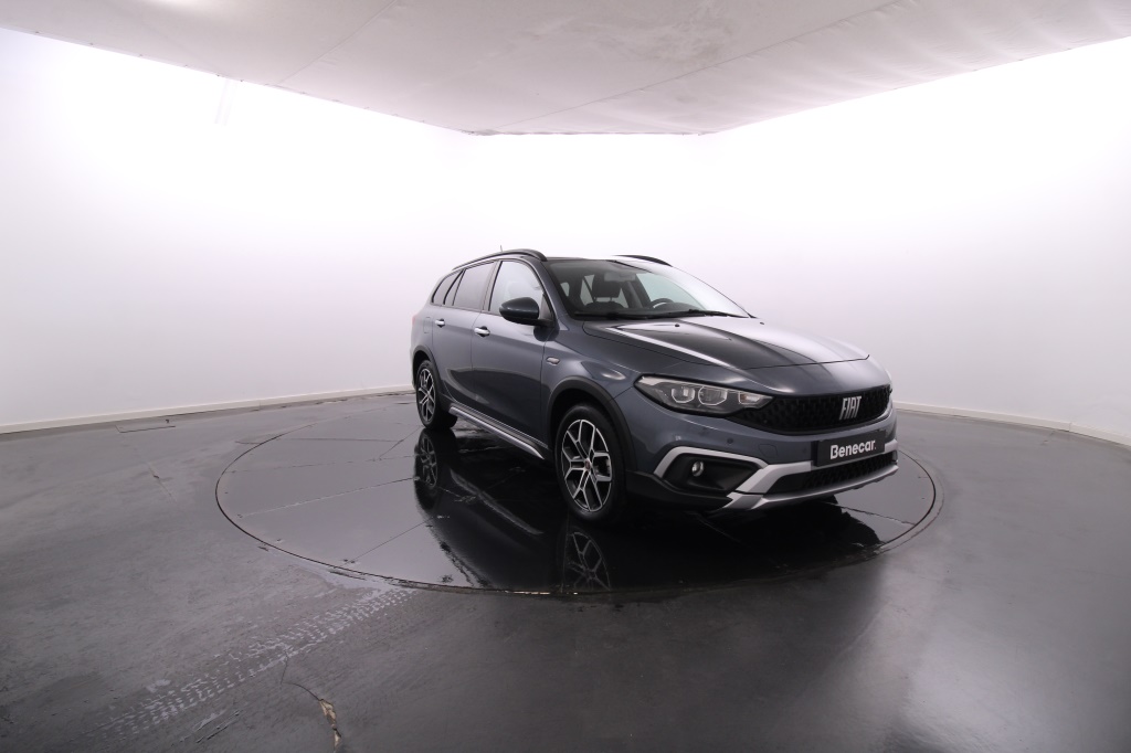 Fiat Tipo Station Wagon Cross