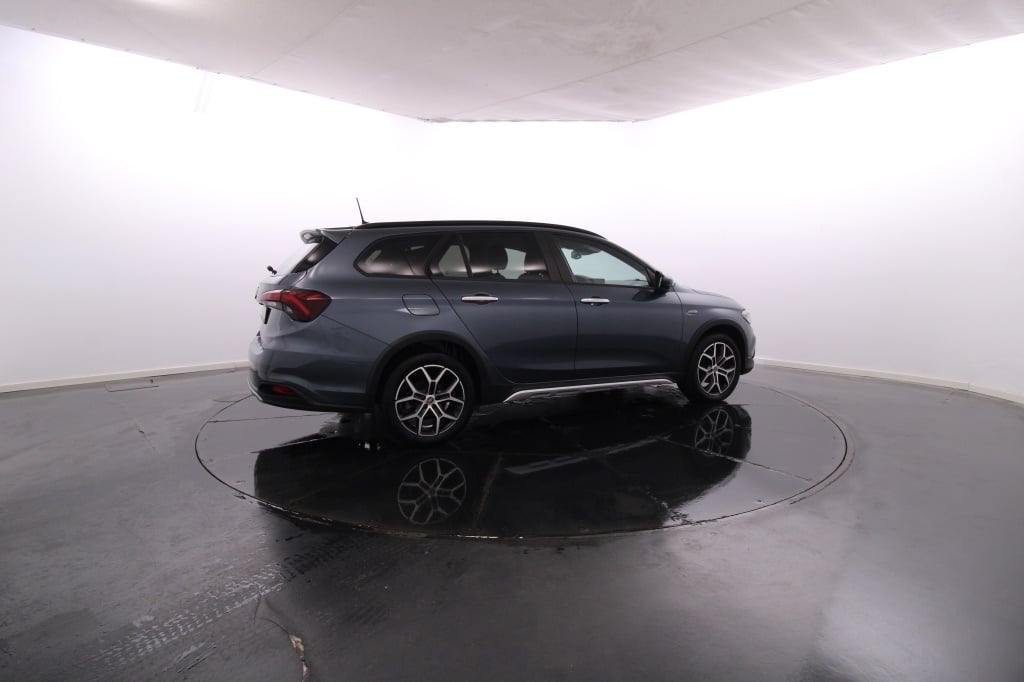Fiat Tipo Station Wagon Cross