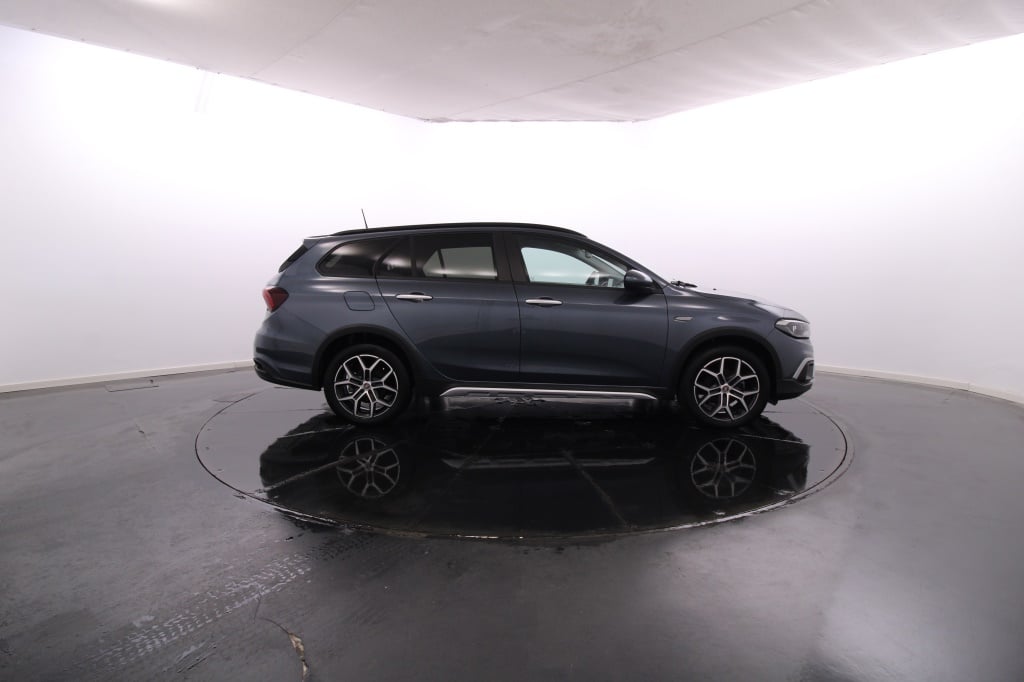Fiat Tipo Station Wagon Cross
