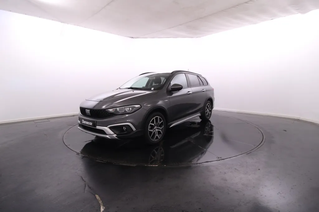 Fiat Tipo Station Wagon Cross