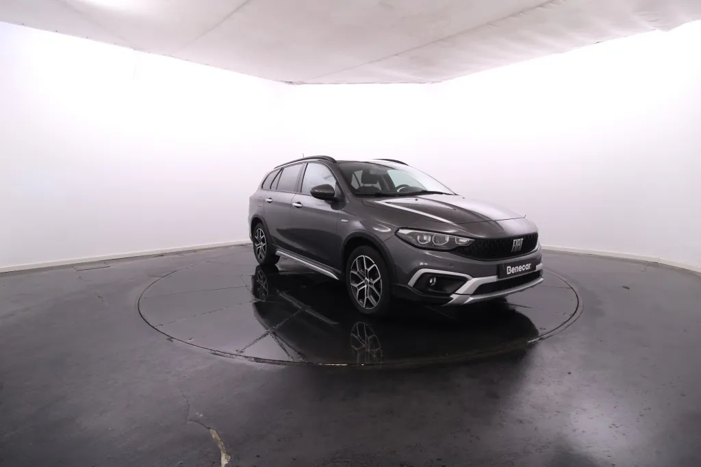 Fiat Tipo Station Wagon Cross