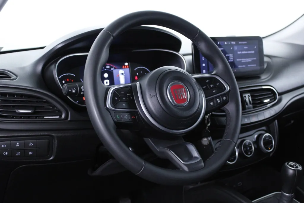 Fiat Tipo Station Wagon Cross
