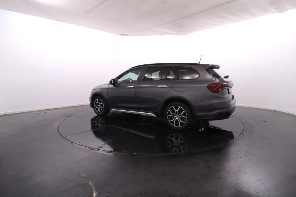 Fiat Tipo Station Wagon Cross