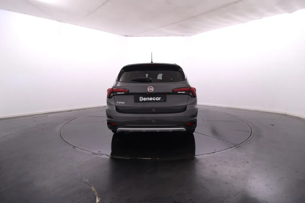 Fiat Tipo Station Wagon Cross