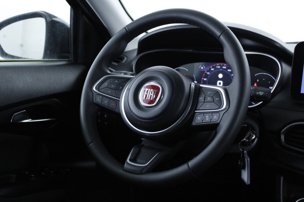 Fiat Tipo Station Wagon Cross