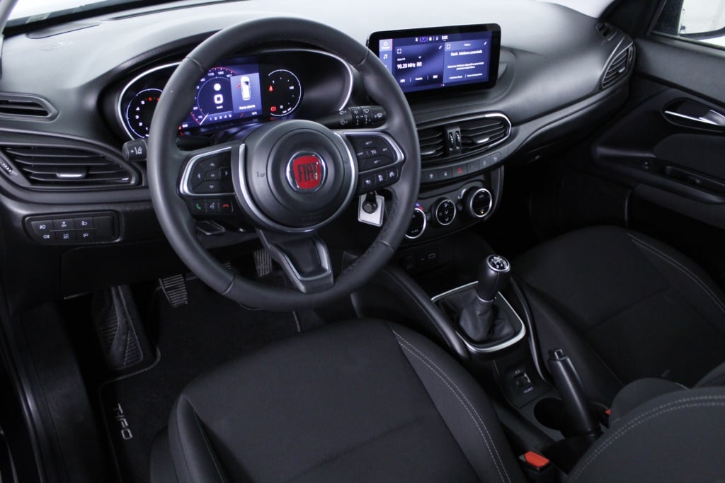 Fiat Tipo Station Wagon Cross